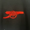 Camiseta Arsenal visita 24/25 escudo