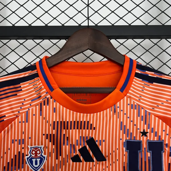 Camiseta Visita Universidad de Chile 25/26 cuello