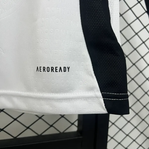 Camiseta Colo Colo cerca