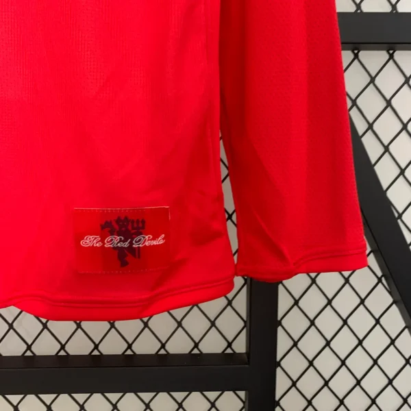Camiseta Manchester United local 07/08 cerca