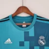 Camiseta del Real Madrid 17/18 visita cuello