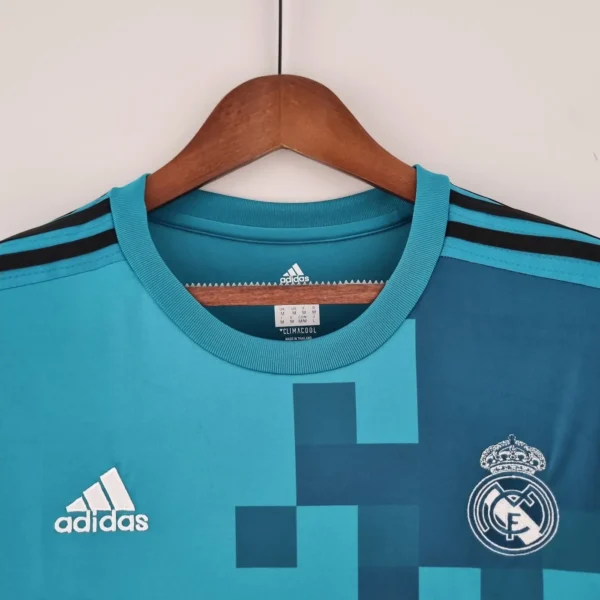 Camiseta del Real Madrid 17/18 visita cuello
