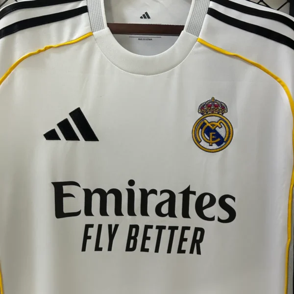 Real Madrid 25/26 cuello