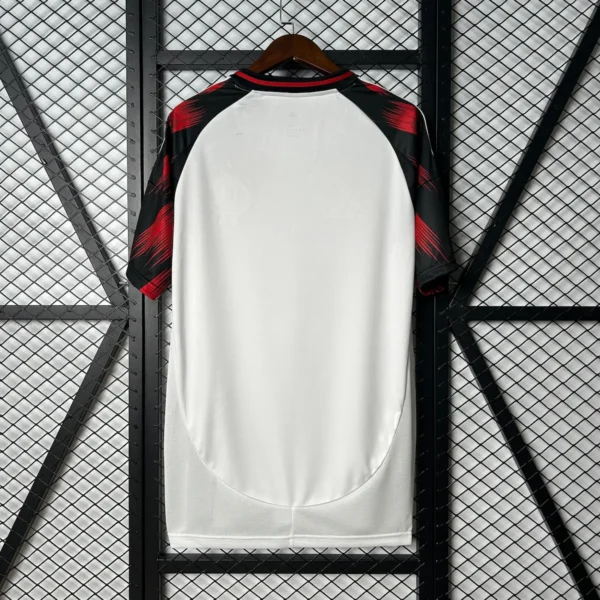 Camiseta Flamengo visita 25/26 espalda