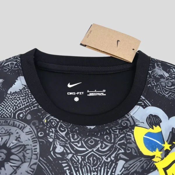 Camiseta Brasil Edición Especial 24/25 cuello